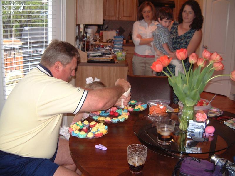 2004/04(Apr)/02(Easter)/800x600_2004-04-11 14-24-28.JPG
